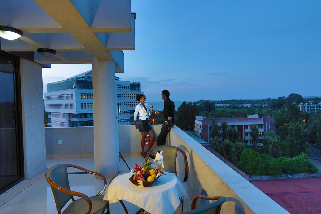 Rahnile Hotel Bahir Dar Exterior photo