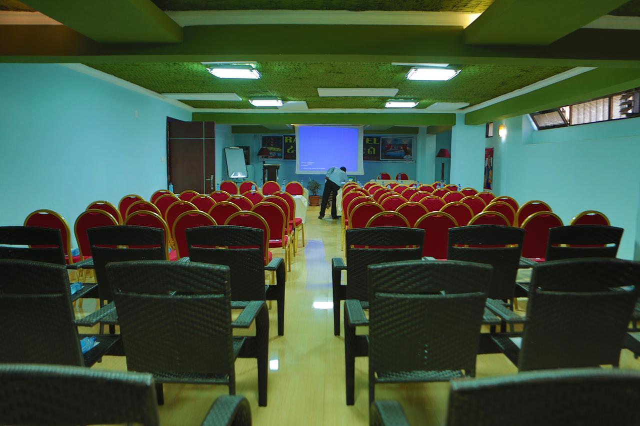 Rahnile Hotel Bahir Dar Exterior photo