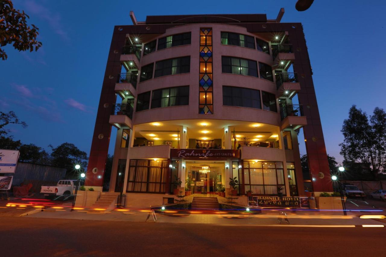 Rahnile Hotel Bahir Dar Exterior photo